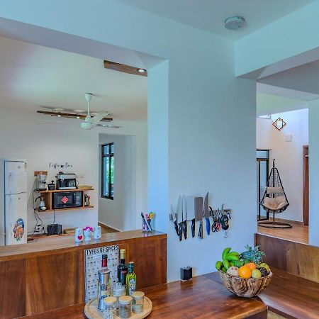 Private Backdoor Villa With Big Swimming Pool And Services Of Chef Included Diani Beach Luaran gambar